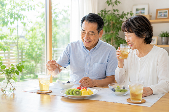 楽しい食事と健康維持を目指し専門家が口腔ケアを実践